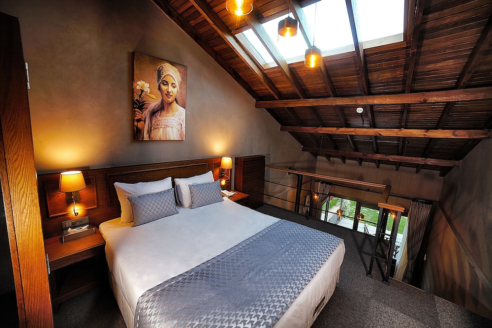 Triada Hotel Buyukada 17/60