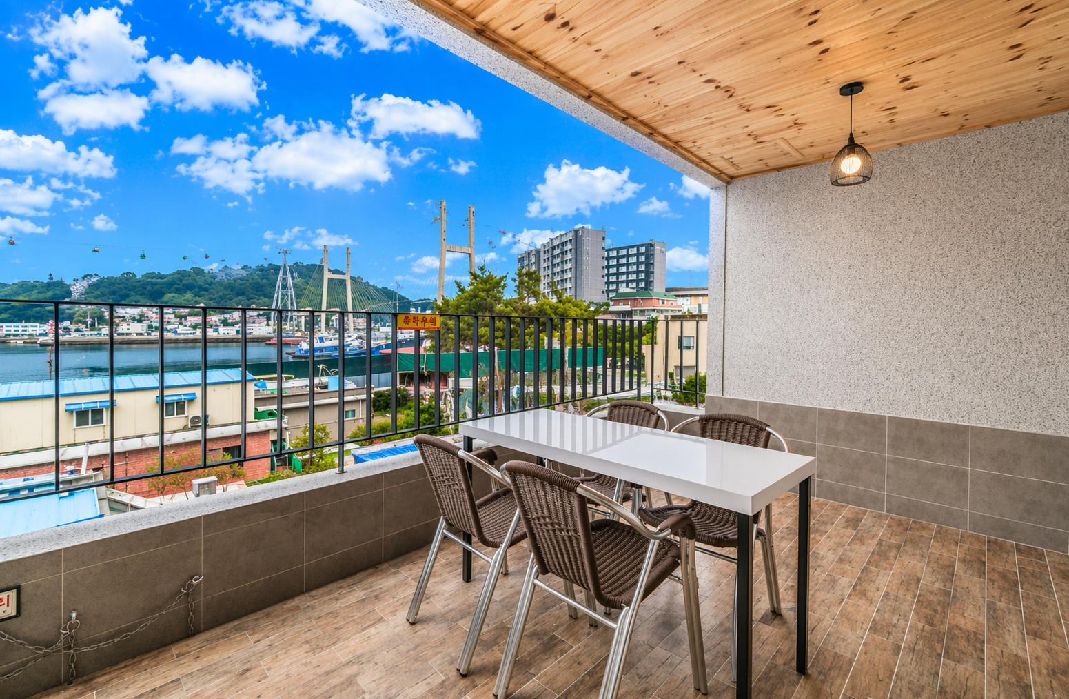 Yeosu Cube Pension 4/15