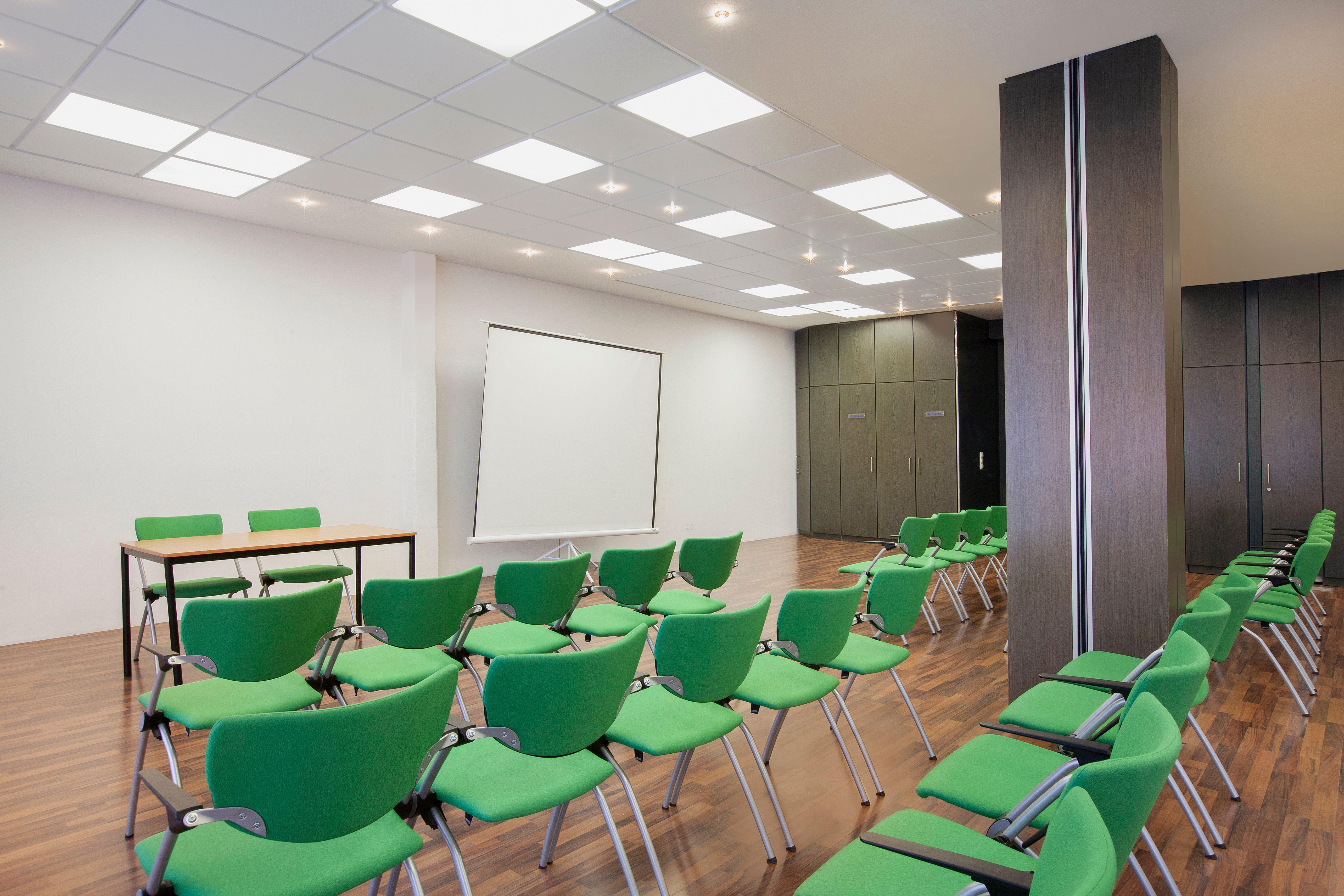 Holiday Inn Leipzig Gunthersdorf 43/55