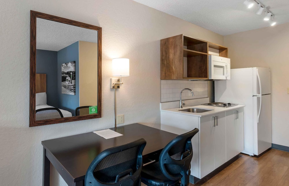 Extended Stay America Miami Airport Doral 87th Ave S 45/60