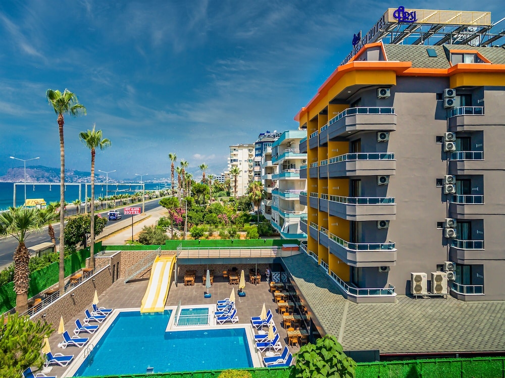 Arsi Paradise Beach Hotel 7/36