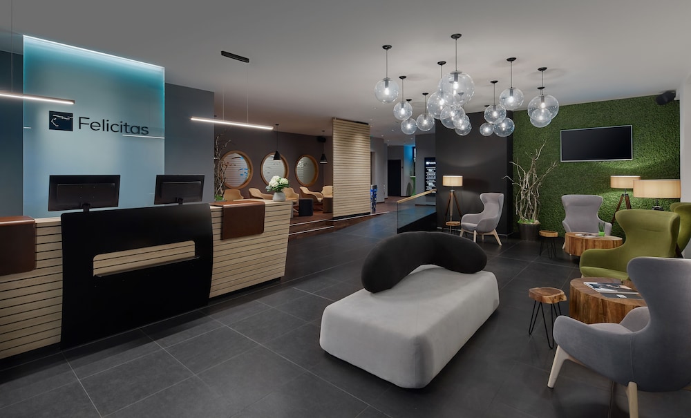Spa Hotel Felicitas 12/20