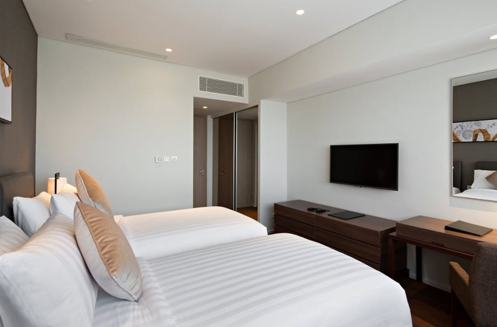 Oakwood Hotel And Residence Surabaya 4/36