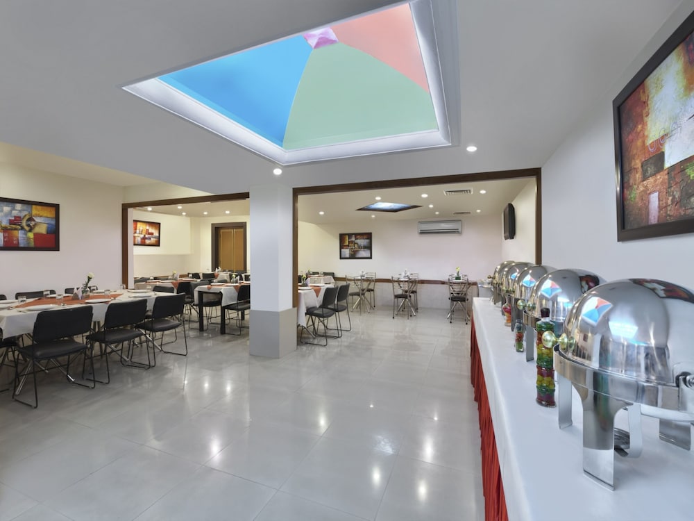Bloom Hotel - CR Park 6/56