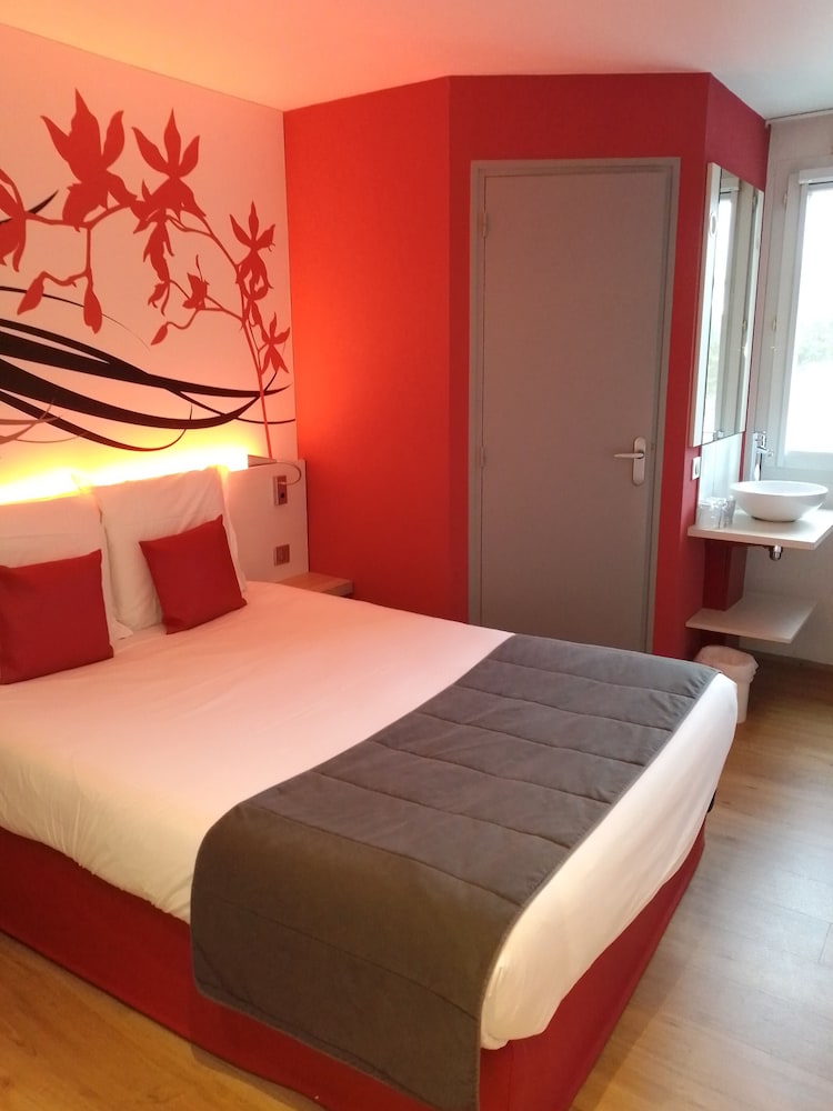 Kyriad Quimper Sud 16/50