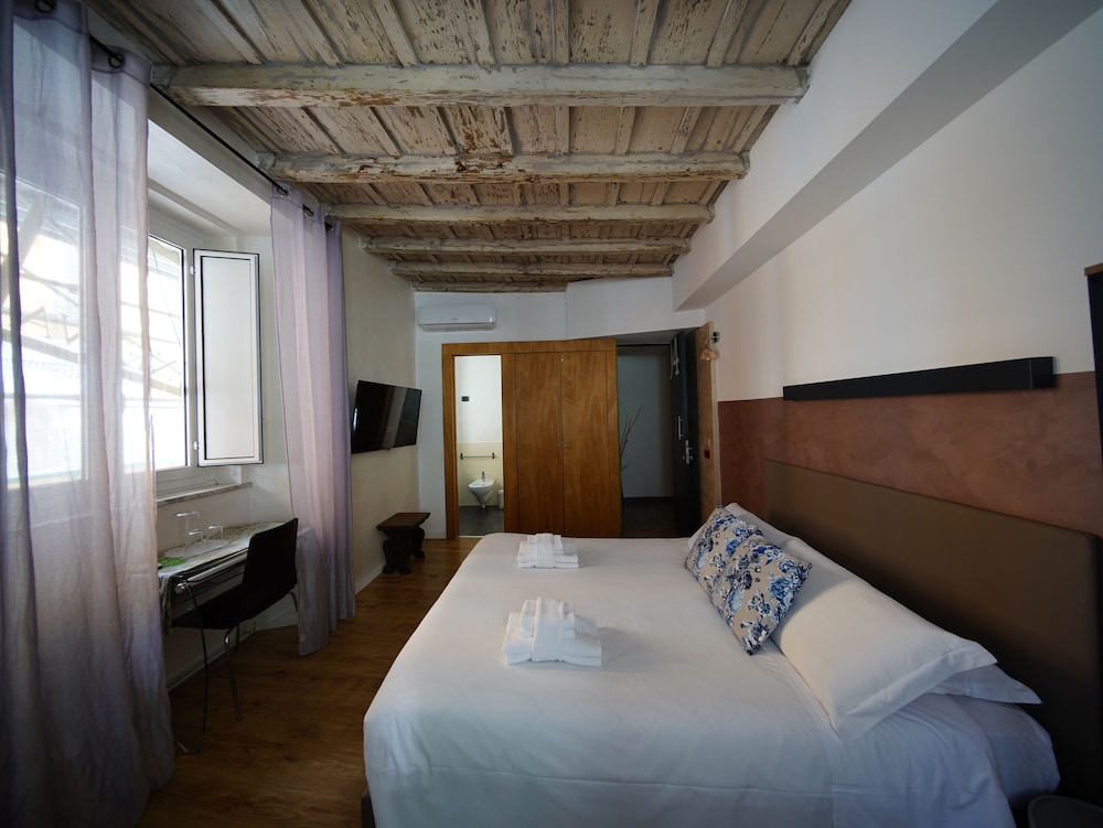 Room at Nerva Accommodation, ROME