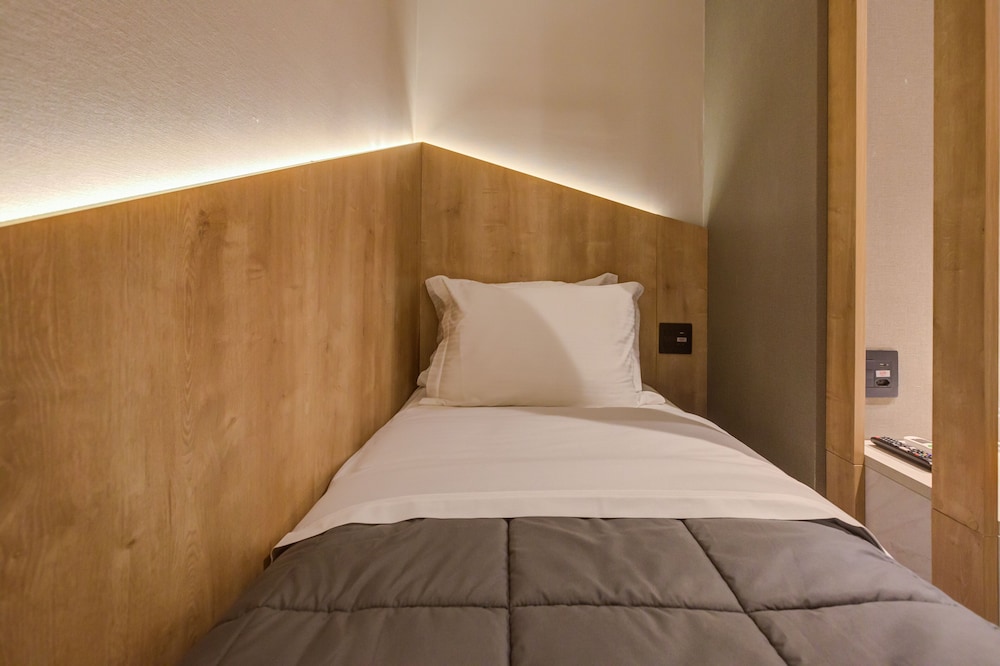 Fast Sleep Suites by Slaviero Hoteis - Aeroporto 29/60