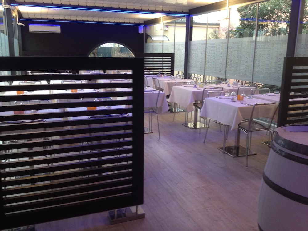 Mercure Bergamo Aeroporto 33/44