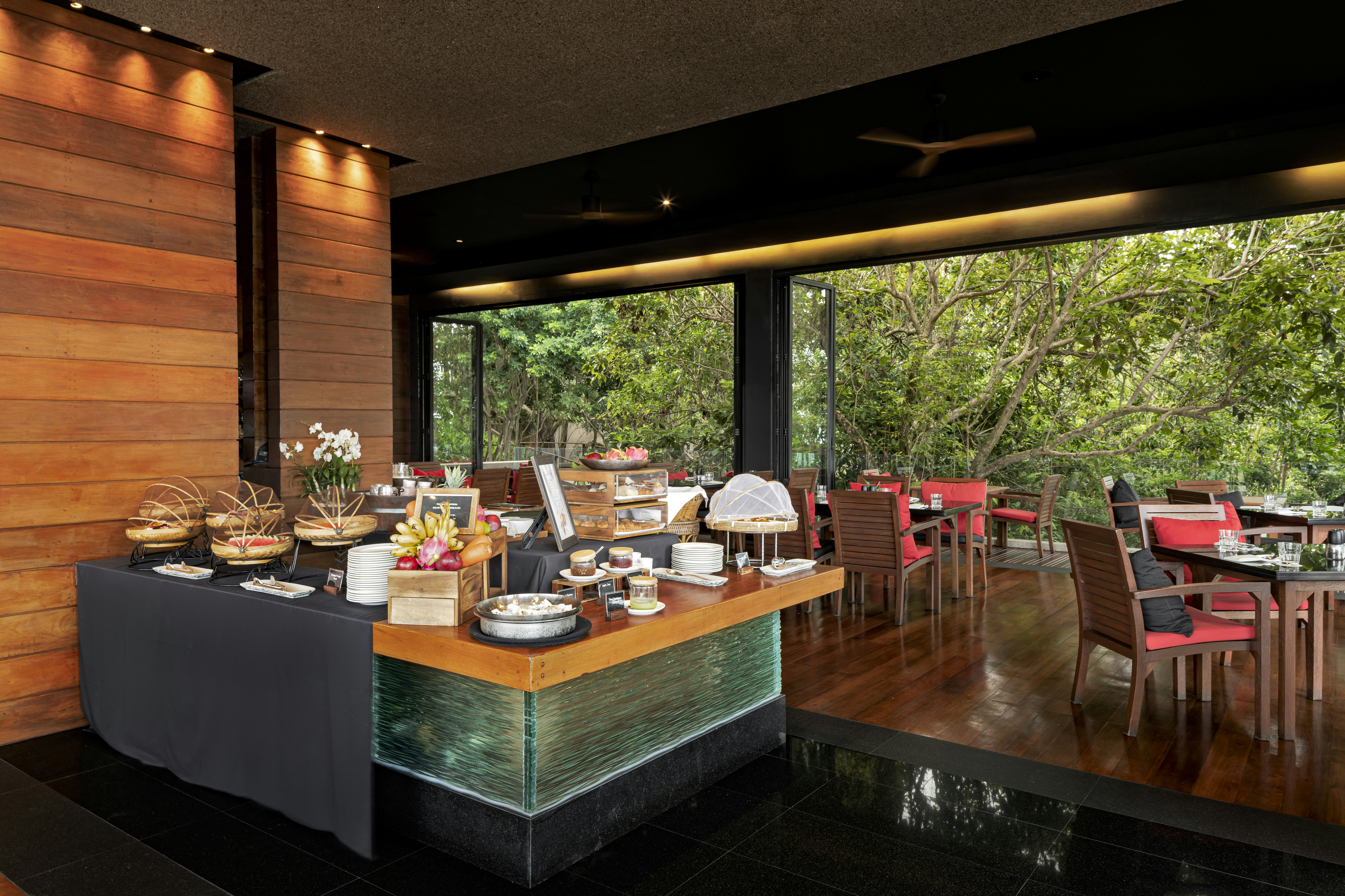 Paresa Resort Phuket 65/90