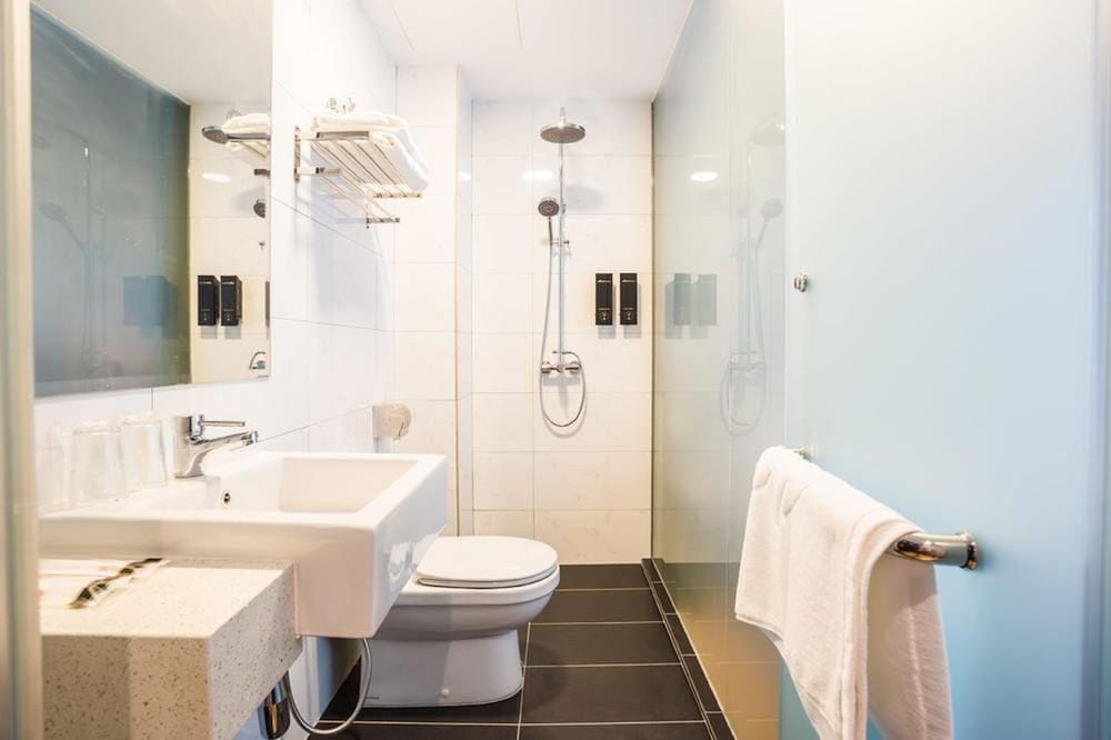 Manhattan Business Hotel TTDI 42/42