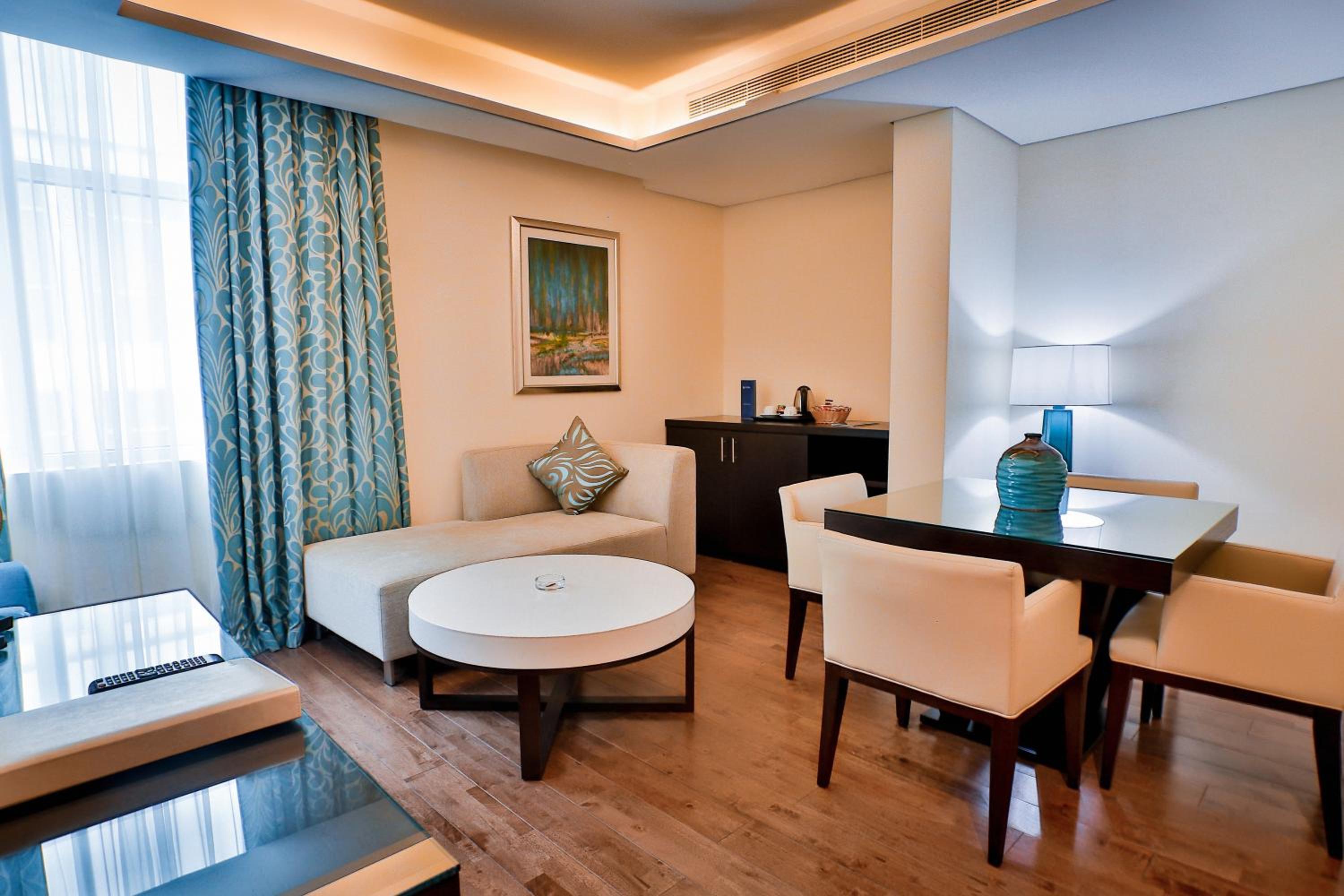 جناح بريميوم بغرفة نوم واحدة، Signature Hotel Al Barsha 6/7