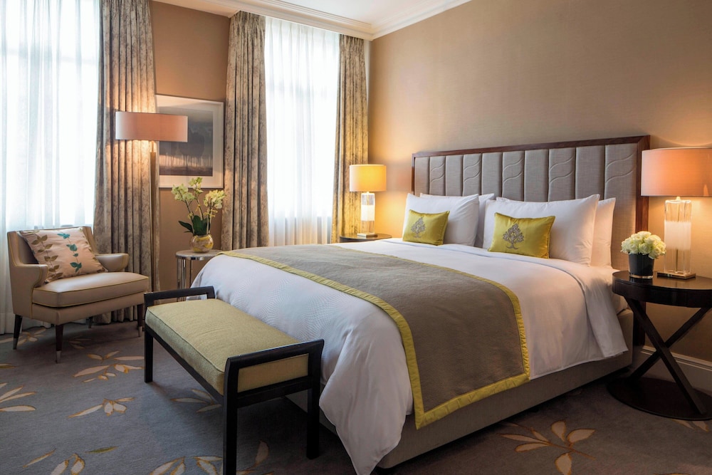 1 BEDROOM, EXECUTIVE, SUITE