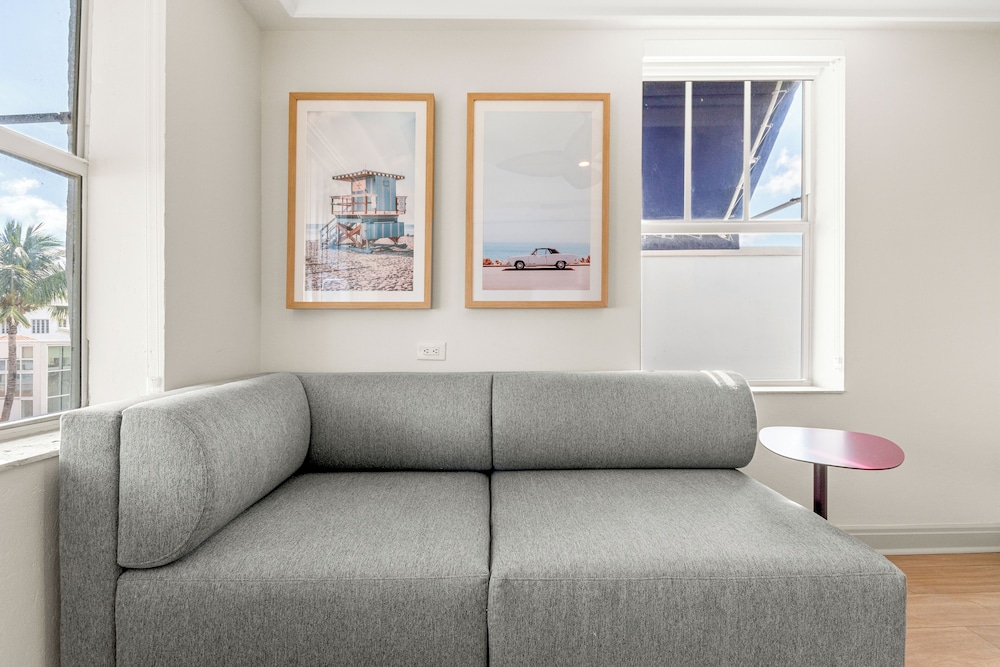 Corendon South Beach Miami 40/61