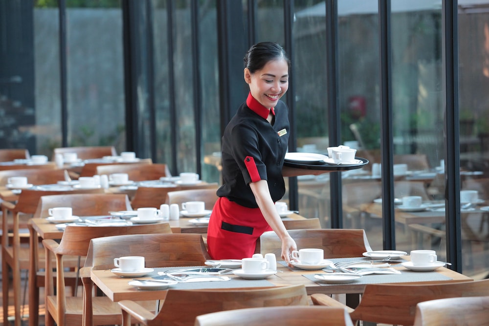 Swiss-Belhotel Pondok Indah 53/69