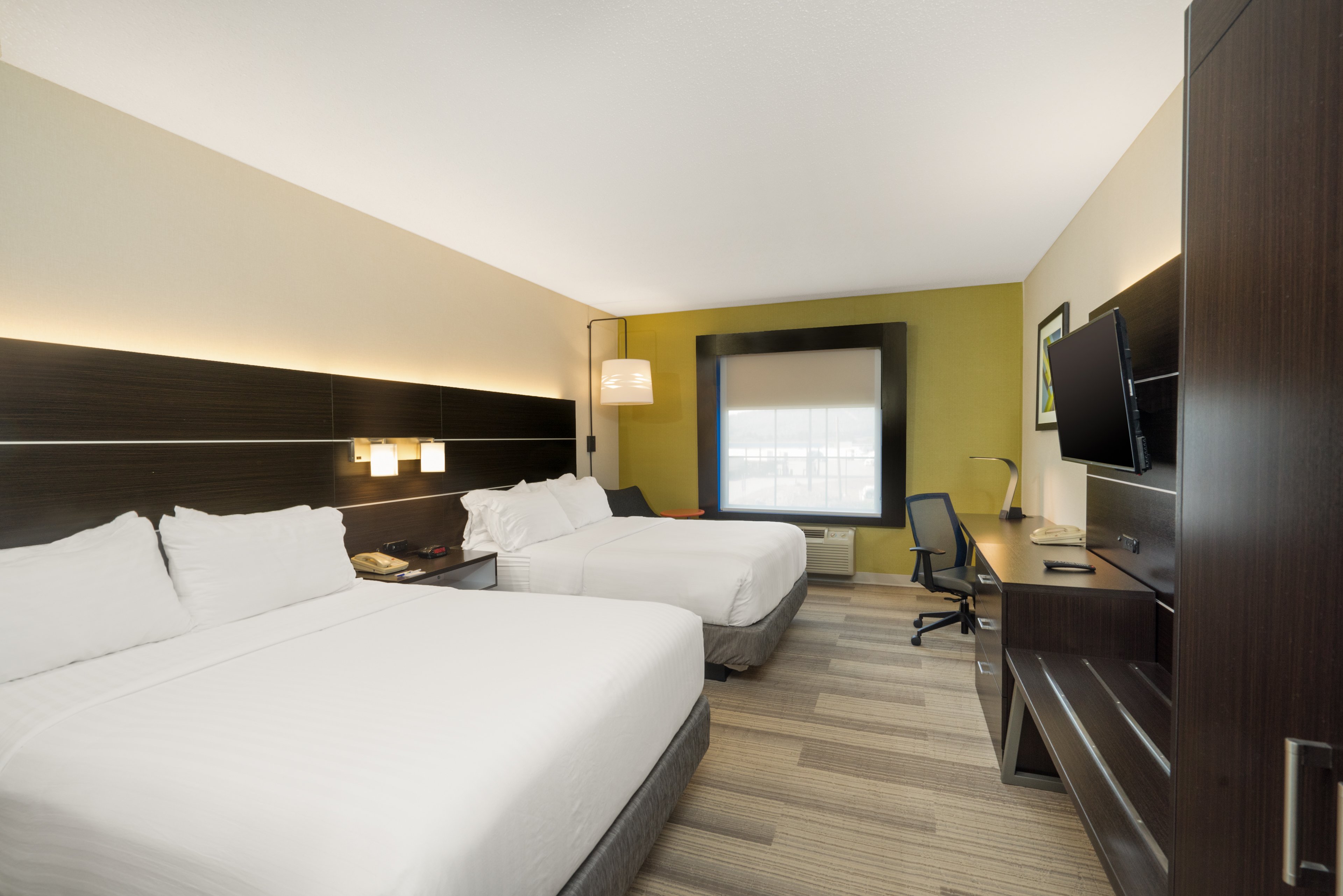 Holiday Inn Express Bloomsburg 21/74