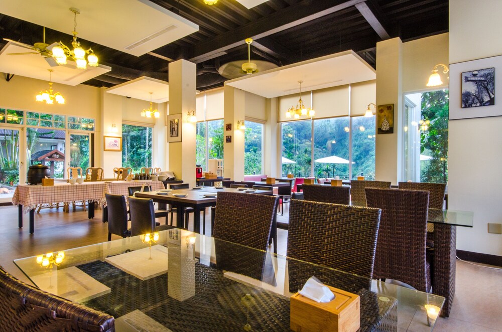 Butchard Villas Sun Moon Lake 33/45