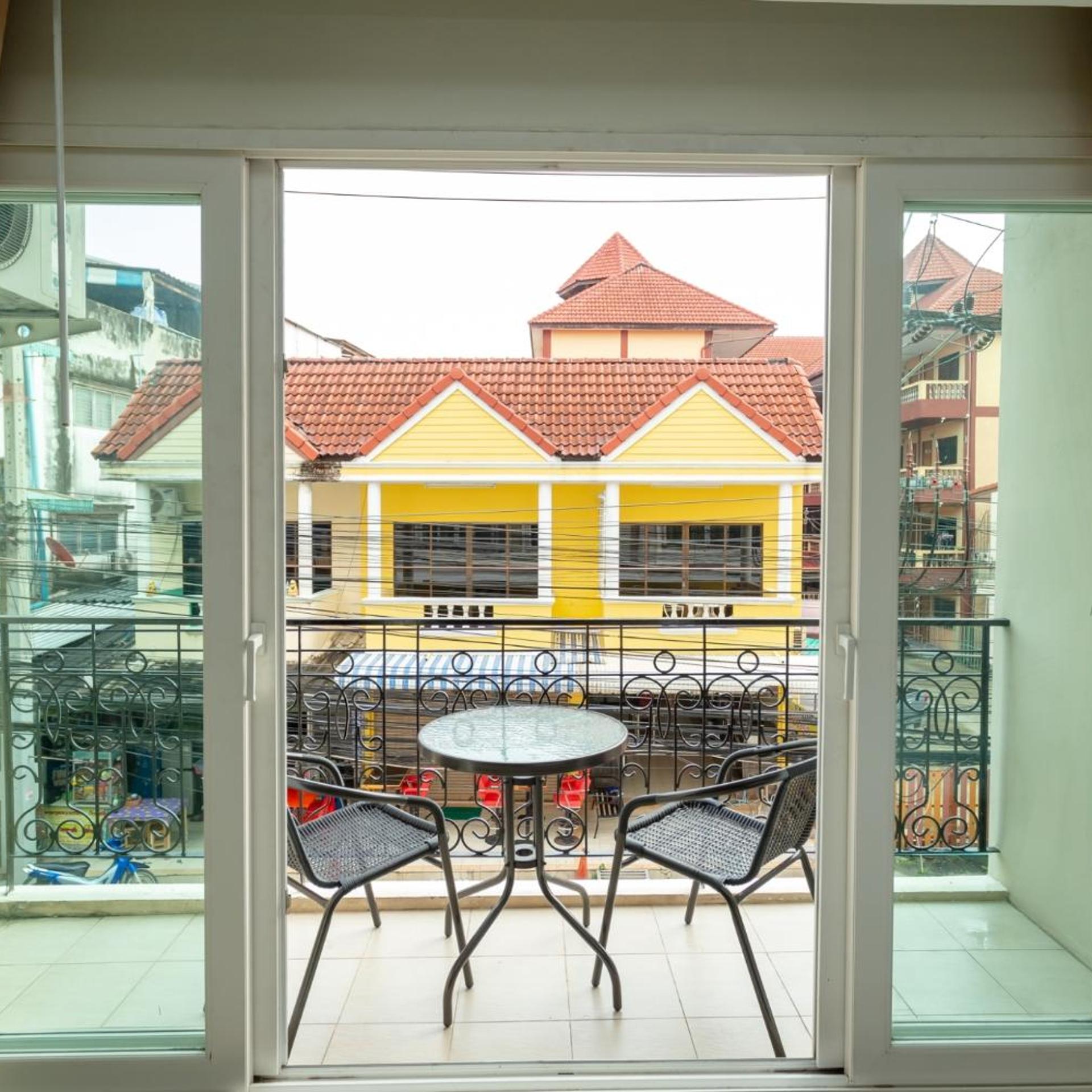 Ivory Palace Hotel 35/50