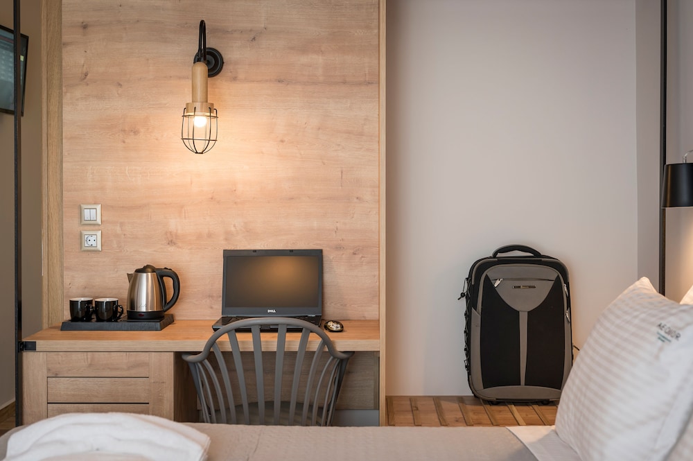 Aequor Luxury Rooms & Apartments 48/56