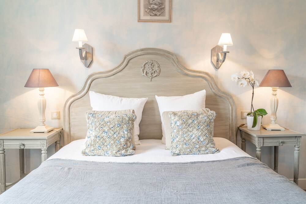 Hotel Le Pre Saint Michel 40/57