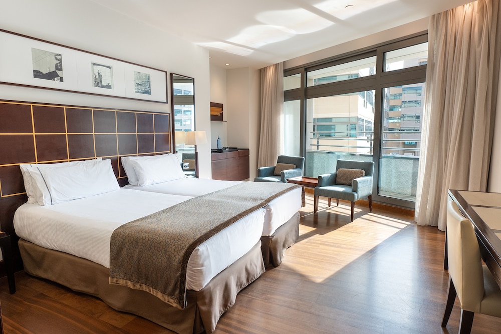 Eurostars Grand Marina 16/50