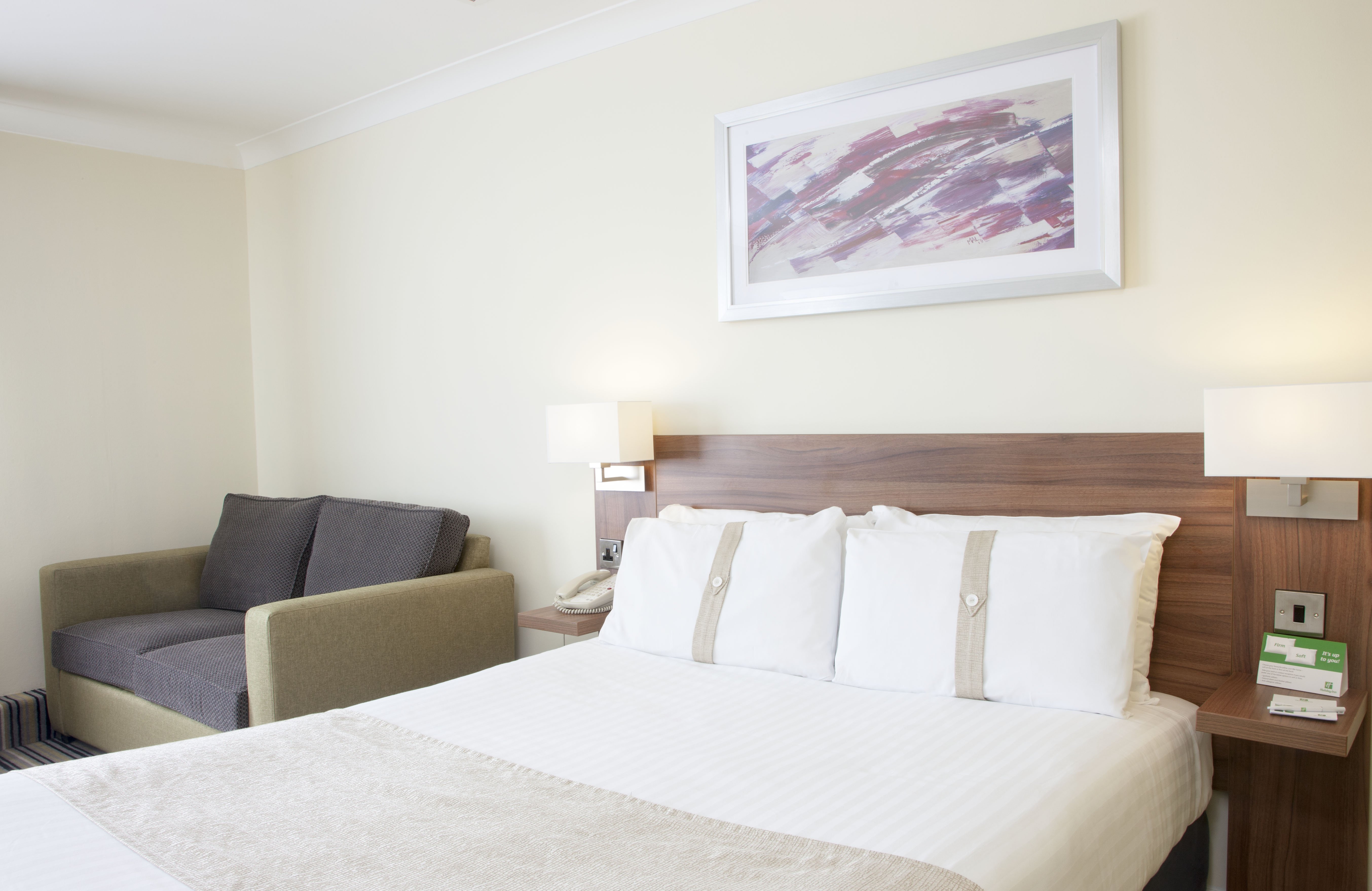 Holiday Inn Ipswich 12/50