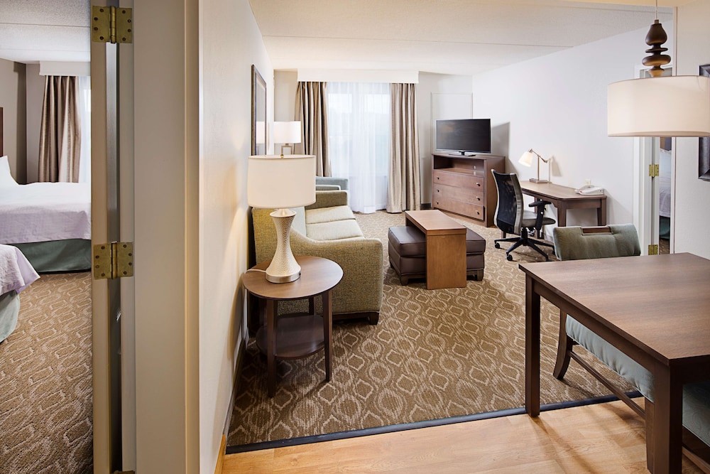 Homewood Suites by Hilton Cleveland Solon 36/63