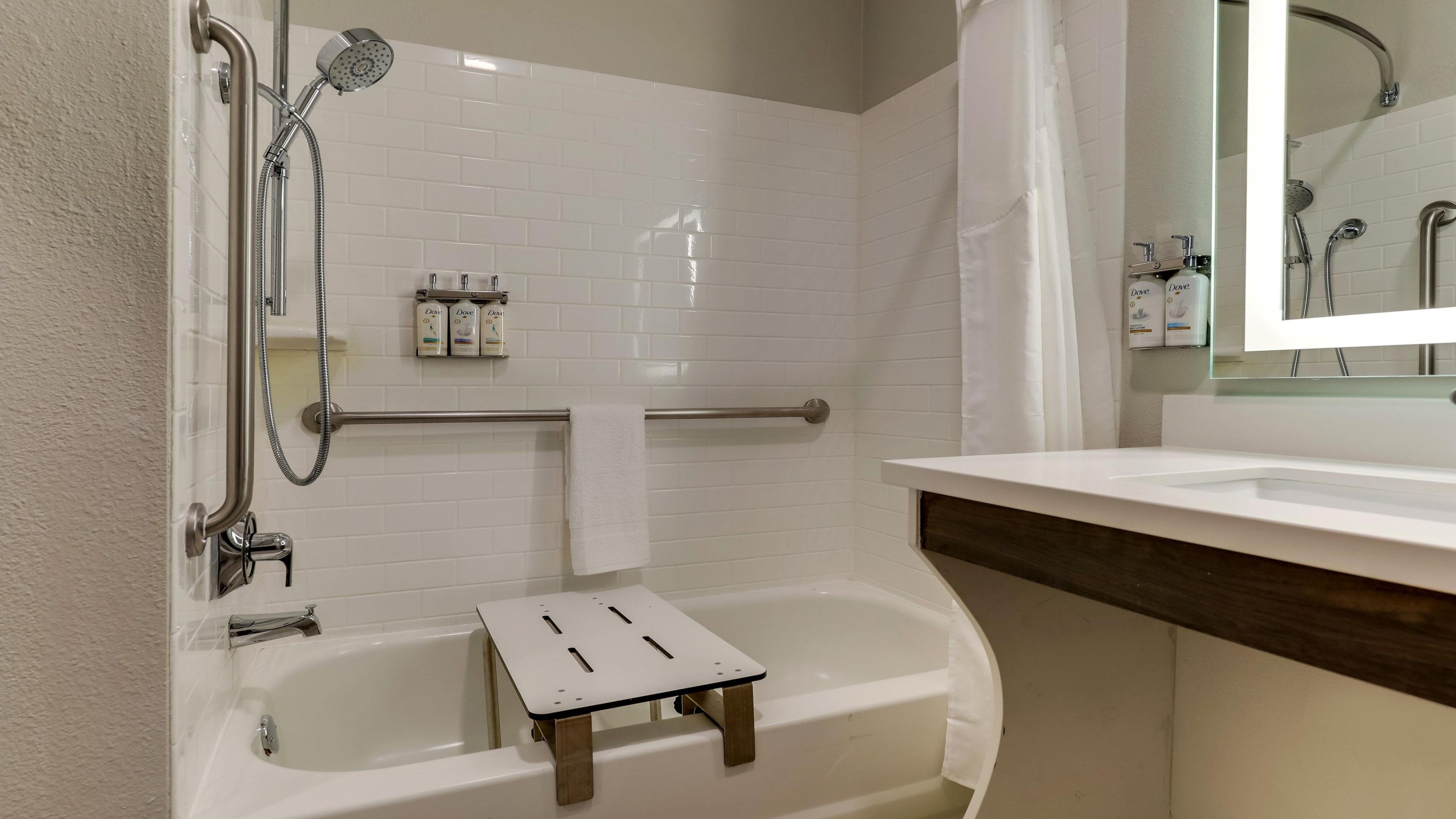 Holiday Inn Express Kenner New Orleans Airport an IHG Hotel 47/50