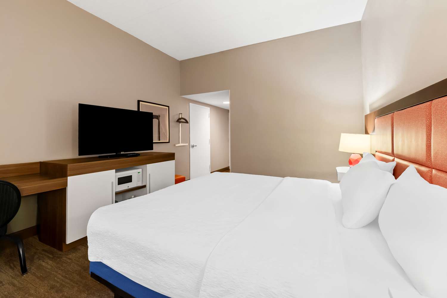 Hampton Inn Pennsville 15/48