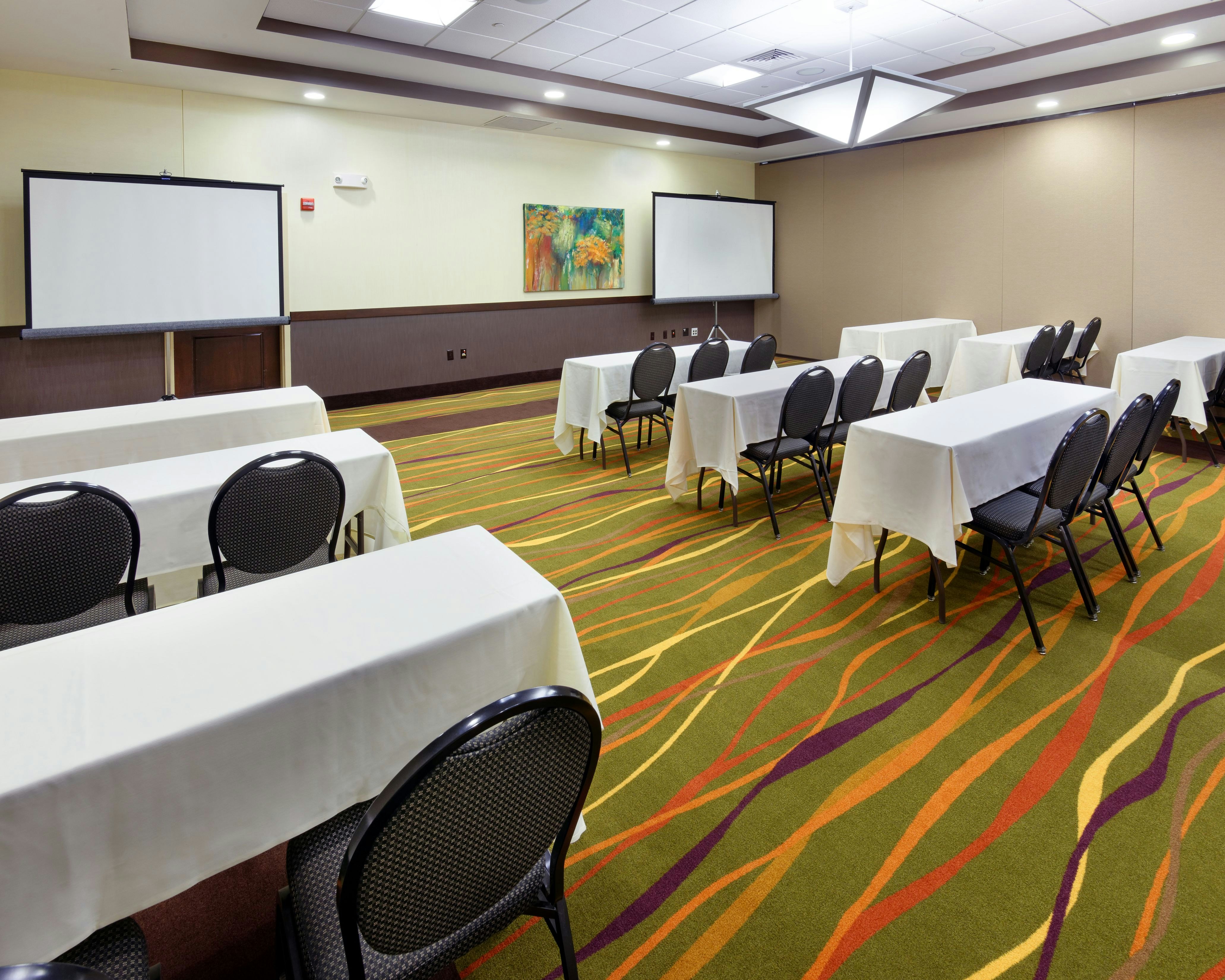 Hilton Garden Inn Springfield MO 13/14