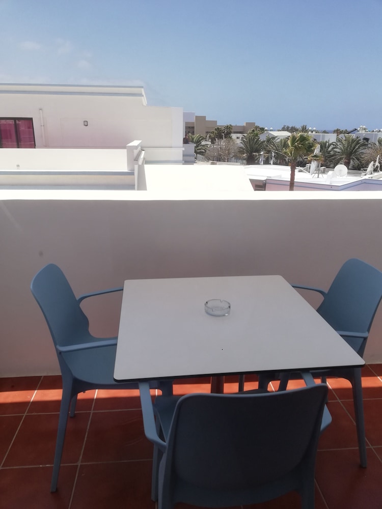 Oceano Apartments - Adults Only 2/22