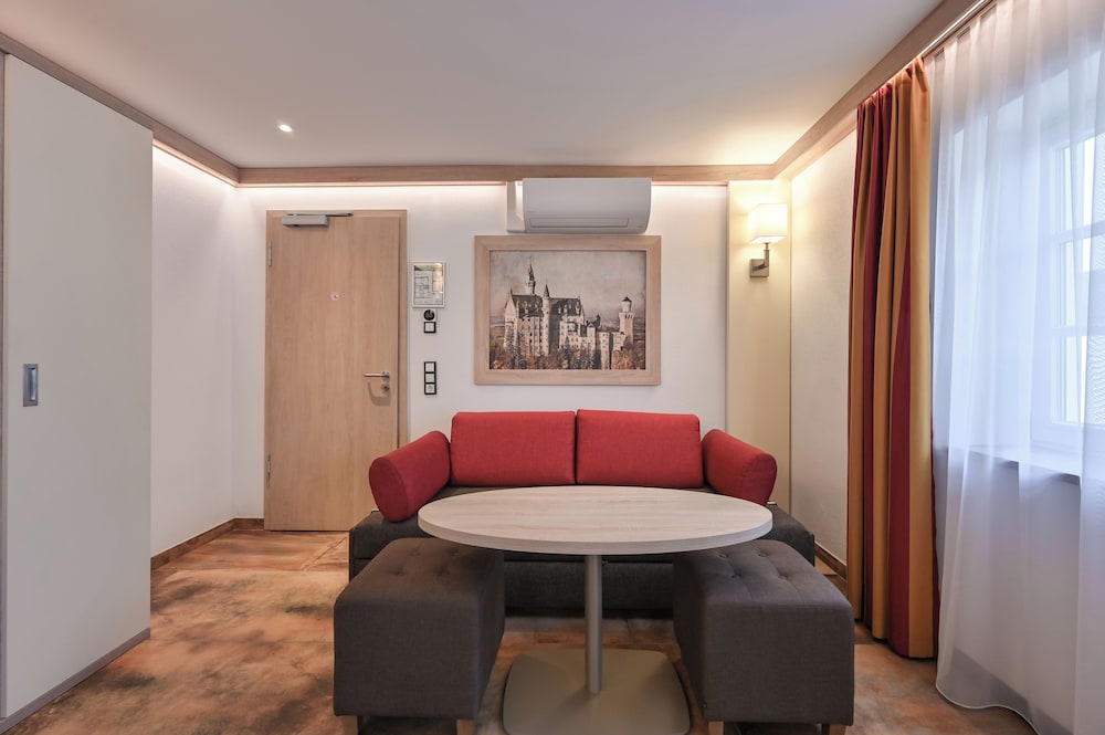 Hotel & Restaurant Ludwigs 55/72