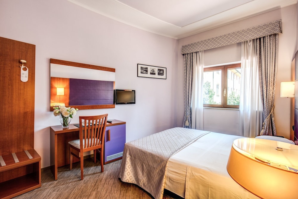 Hotel Roma Tiburtina 11/50