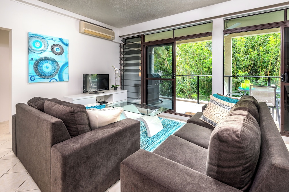 The Reef Retreat 46/63