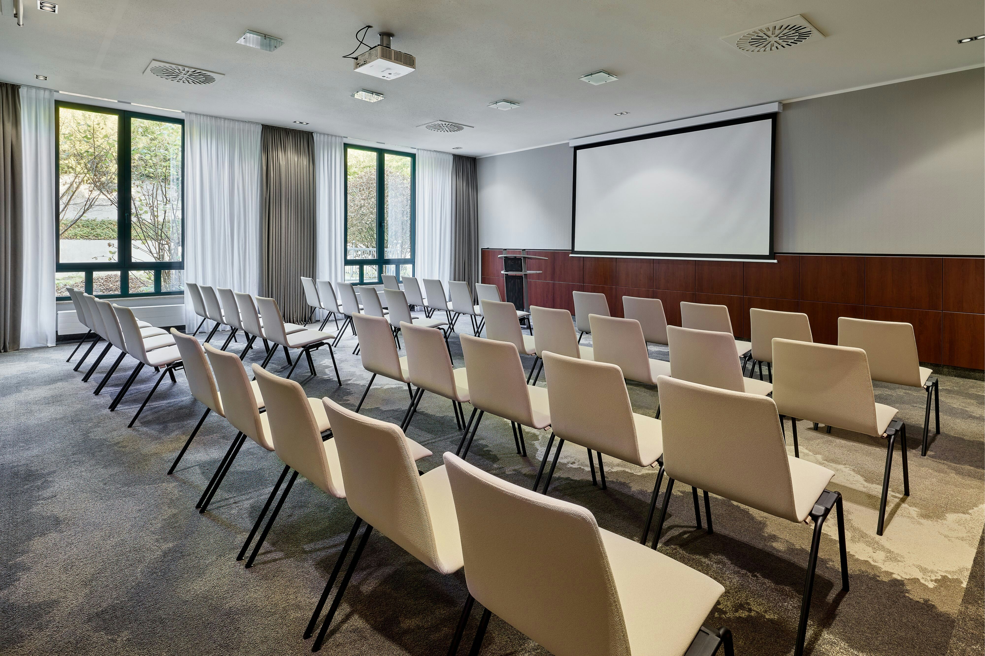 Munich Airport Marriott Hotel 68/80