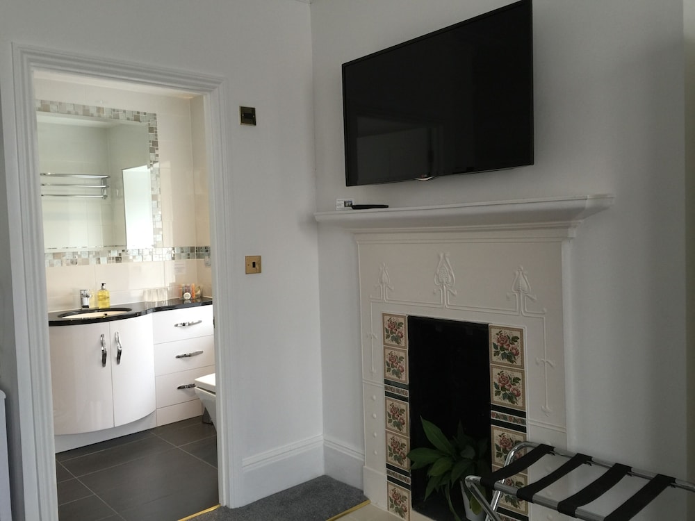 Croham Park Bed &amp; Breakfast 2/22