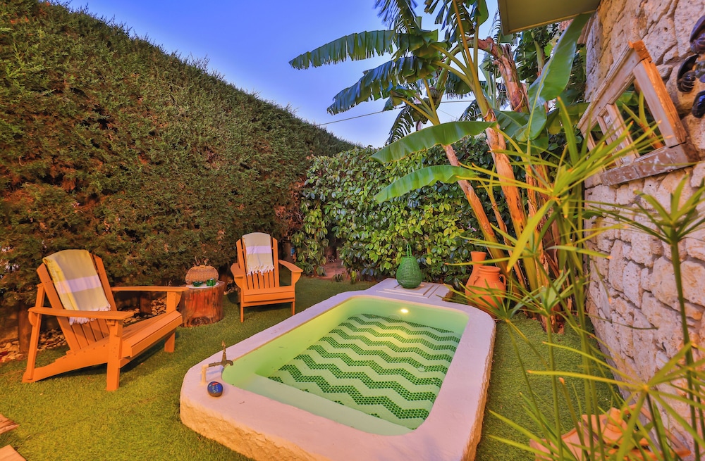 Palas Alacati - Adults Only 24/50