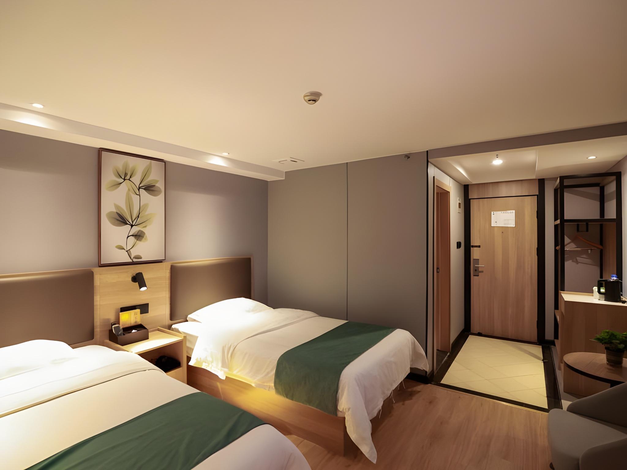 GreenTree Inn Anhui Chuzhou Wandong International Car City Express Hotel 24/44