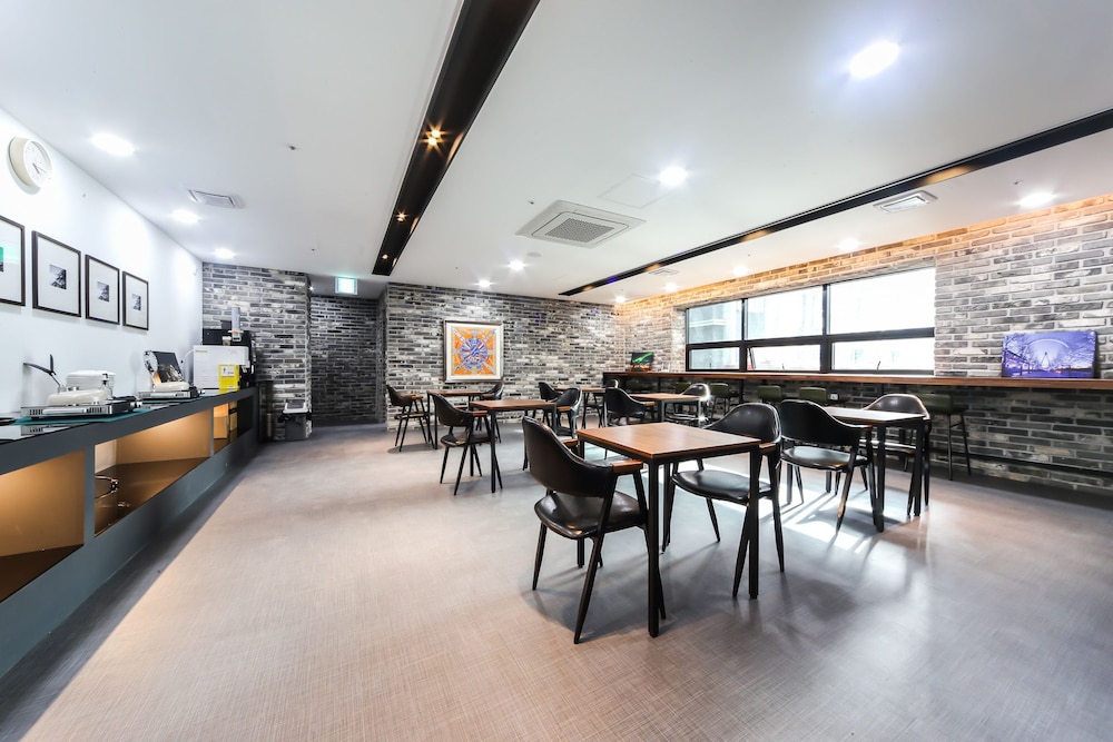 Seomyeon Brown-dot Hotel Gold Busan 36/50