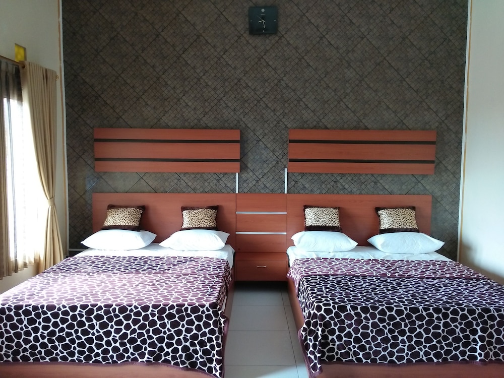 Hotel Ramayana Garut 33/50