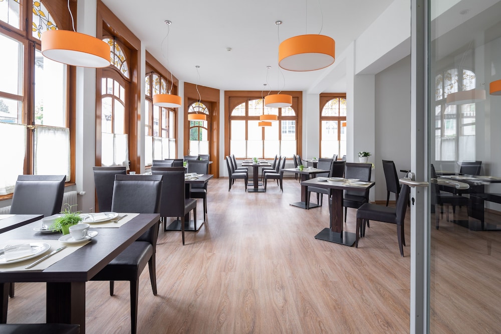 Hotel Lotschberg 34/45