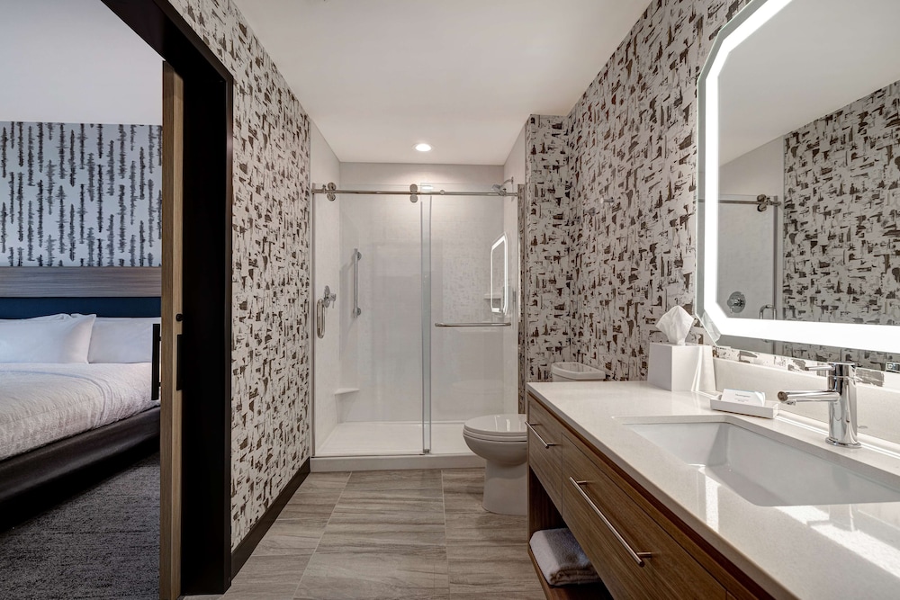 Home2 Suites by Hilton Blythewood SC 26/67