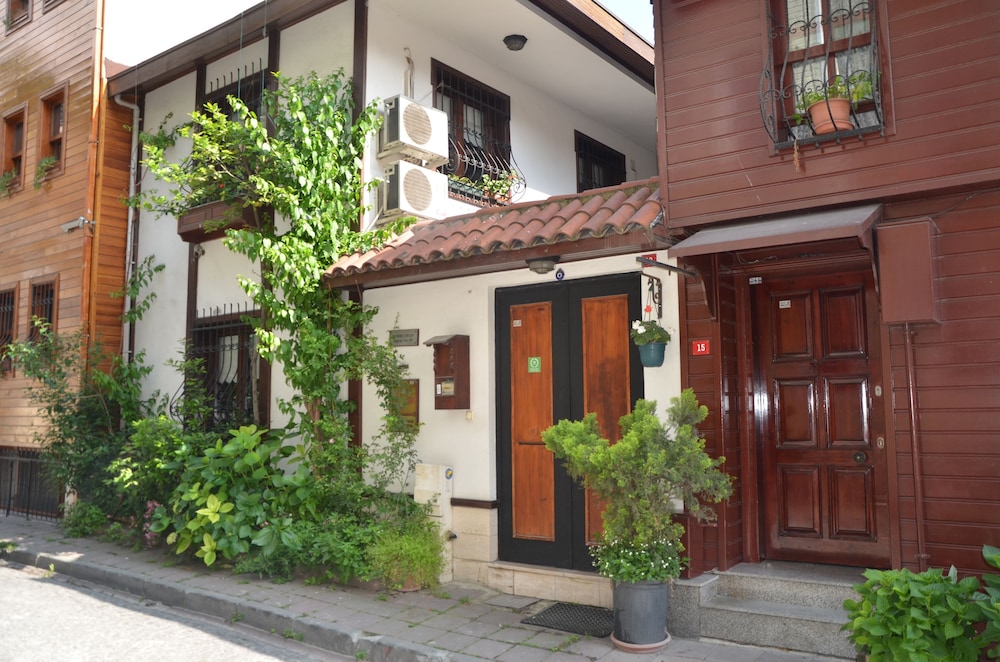 Villa Sphendone Suites 1/50