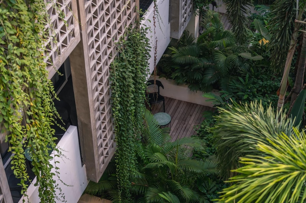 Baitong Hotel And Resort Phnom Penh 44/47
