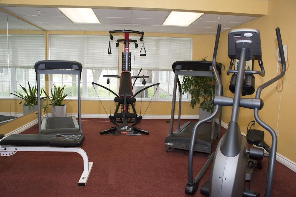 Cresthill Suites Syracuse 18/53