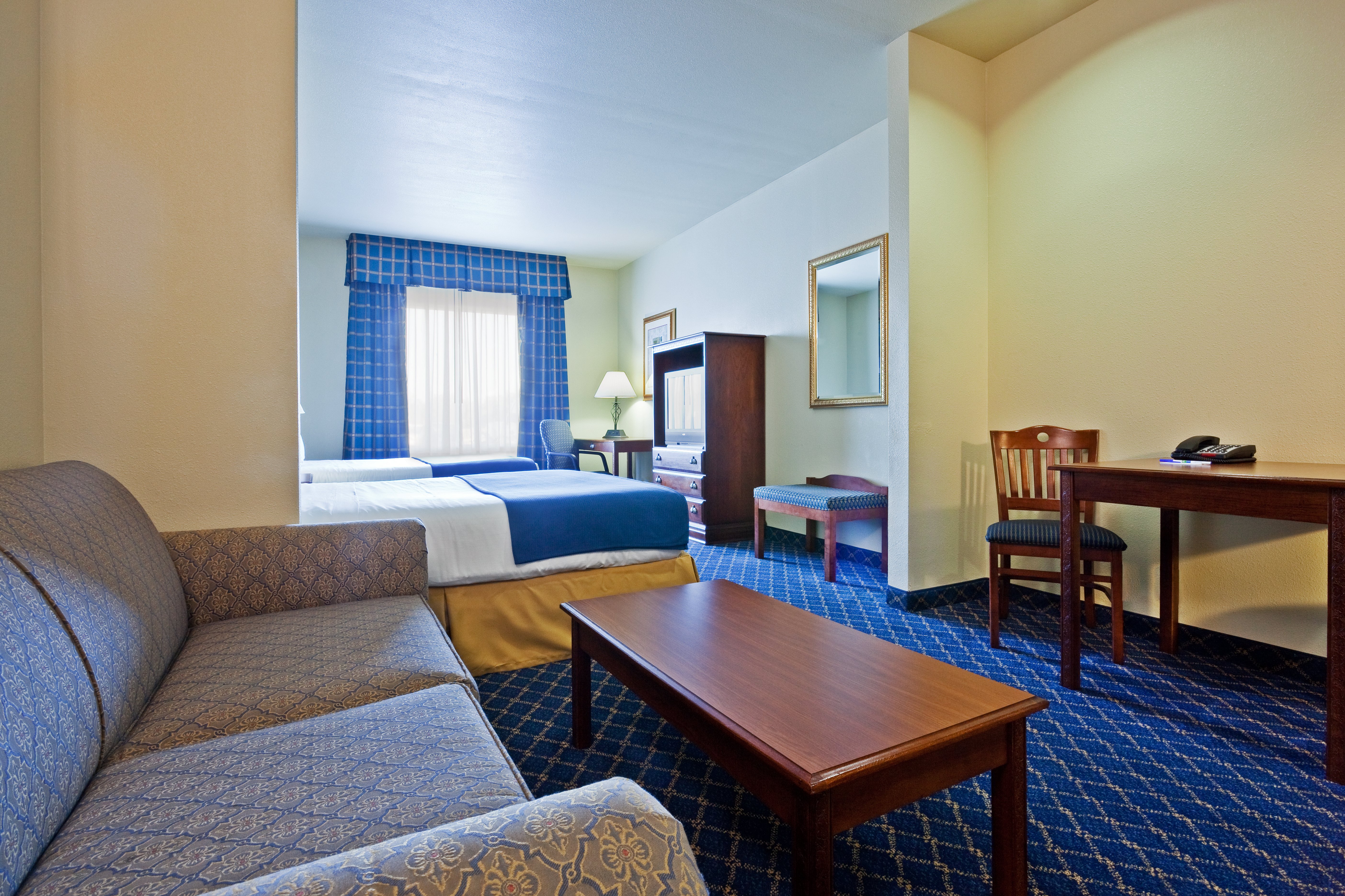 Holiday Inn Express Hotel Suites Paragould 44/60