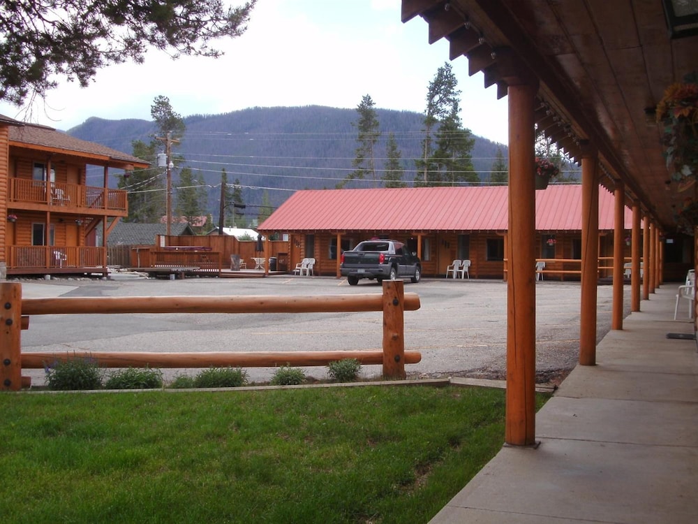 Lone Eagle Lodge 57/66