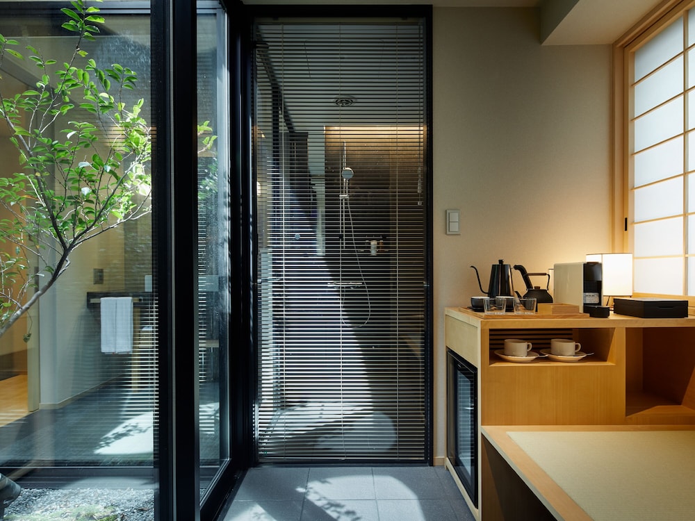 Agora Kyoto Karasuma 48/50