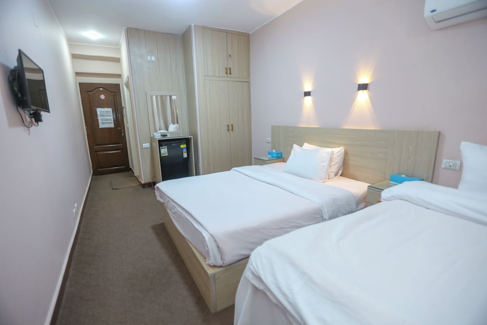 Guardian Guest House 15/69