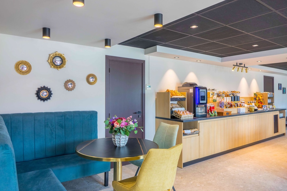 Kyriad Direct Orleans Nord - Cap Saran 10/50