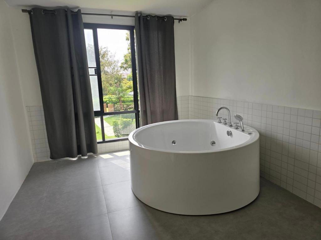 The Loftberry Resort 65/68